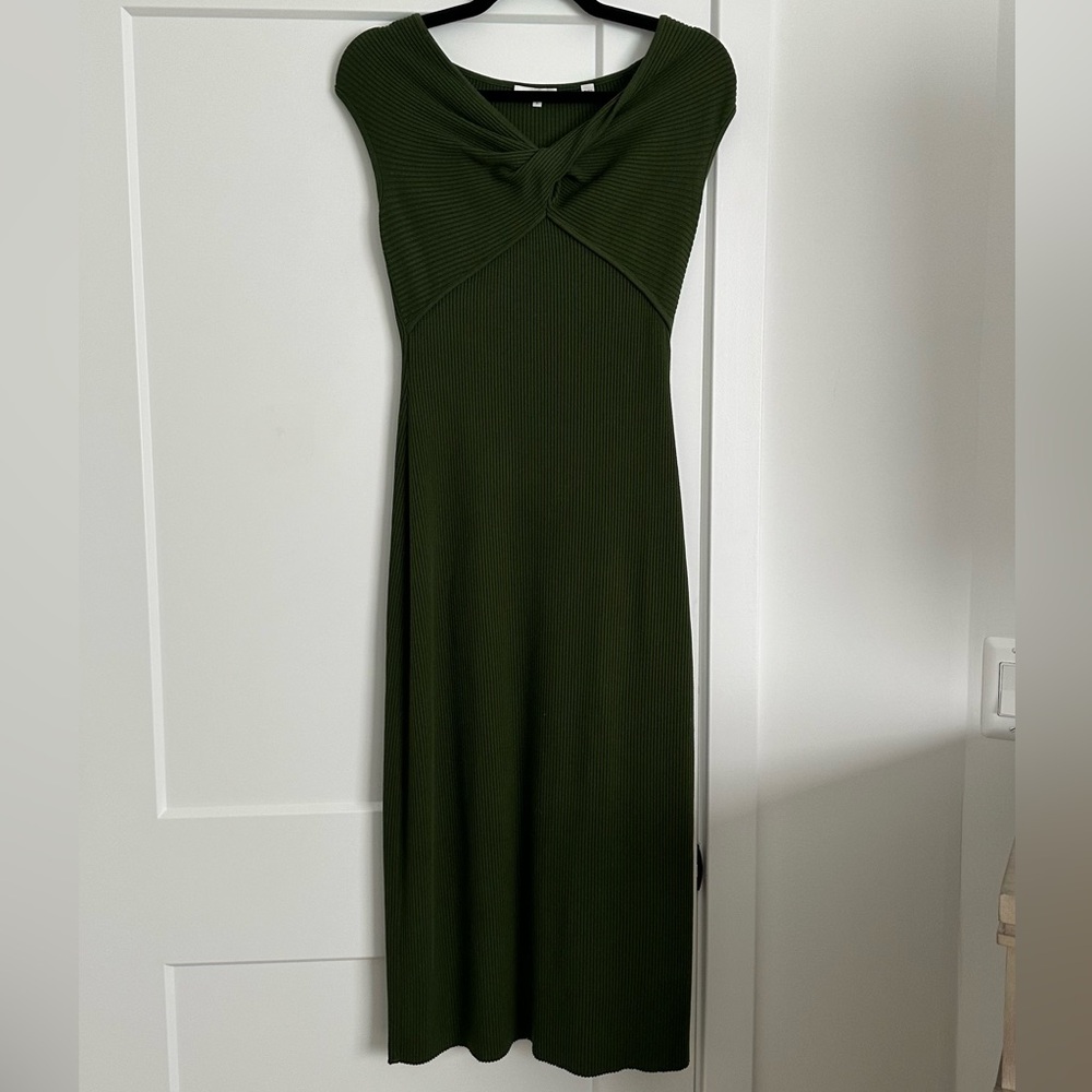 NWOT Vince Dark Olive Knit Midi dress